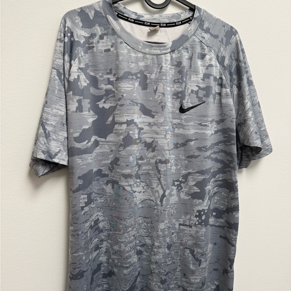 Nike Other - Nike Men's Short Sleeve Gray Camo Tee